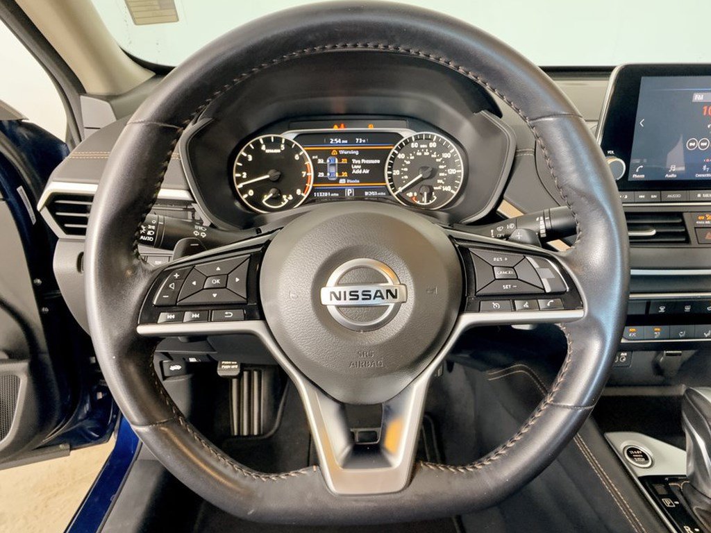 Used 2020 Nissan Altima 2.5 SR FWD image 10
