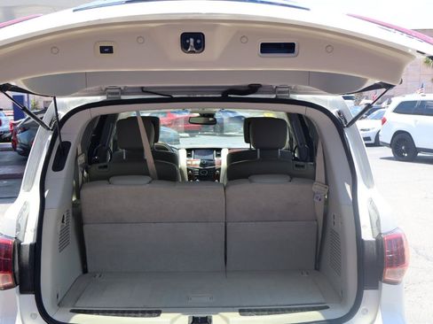 Used 2016 INFINITI QX80 4WD w/ Deluxe Technology Package image 42