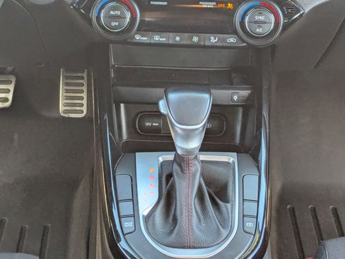 Used 2022 Kia Forte GT image 20
