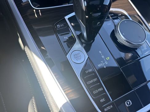 Used 2023 BMW X5 xDrive40i w/ M Sport Package image 24