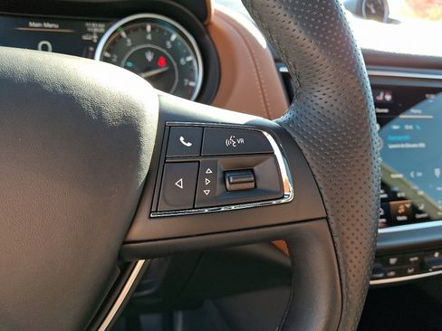 Certified 2022 Maserati Levante GT image 23