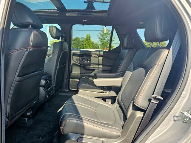 Used 2024 Honda Pilot TrailSport image 24