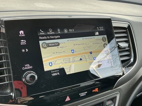 Used 2023 Honda Passport TrailSport image 27