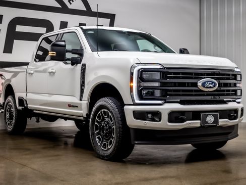 Used 2026 Ford F250 Platinum AWD/4WD image 33