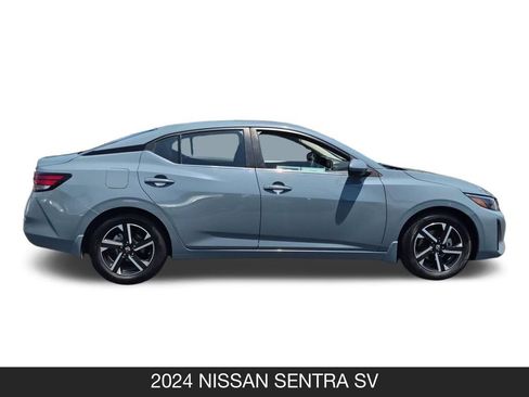 Used 2024 Nissan Sentra SV FWD image 6