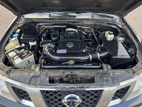 Used 2012 Nissan Frontier SV image 22