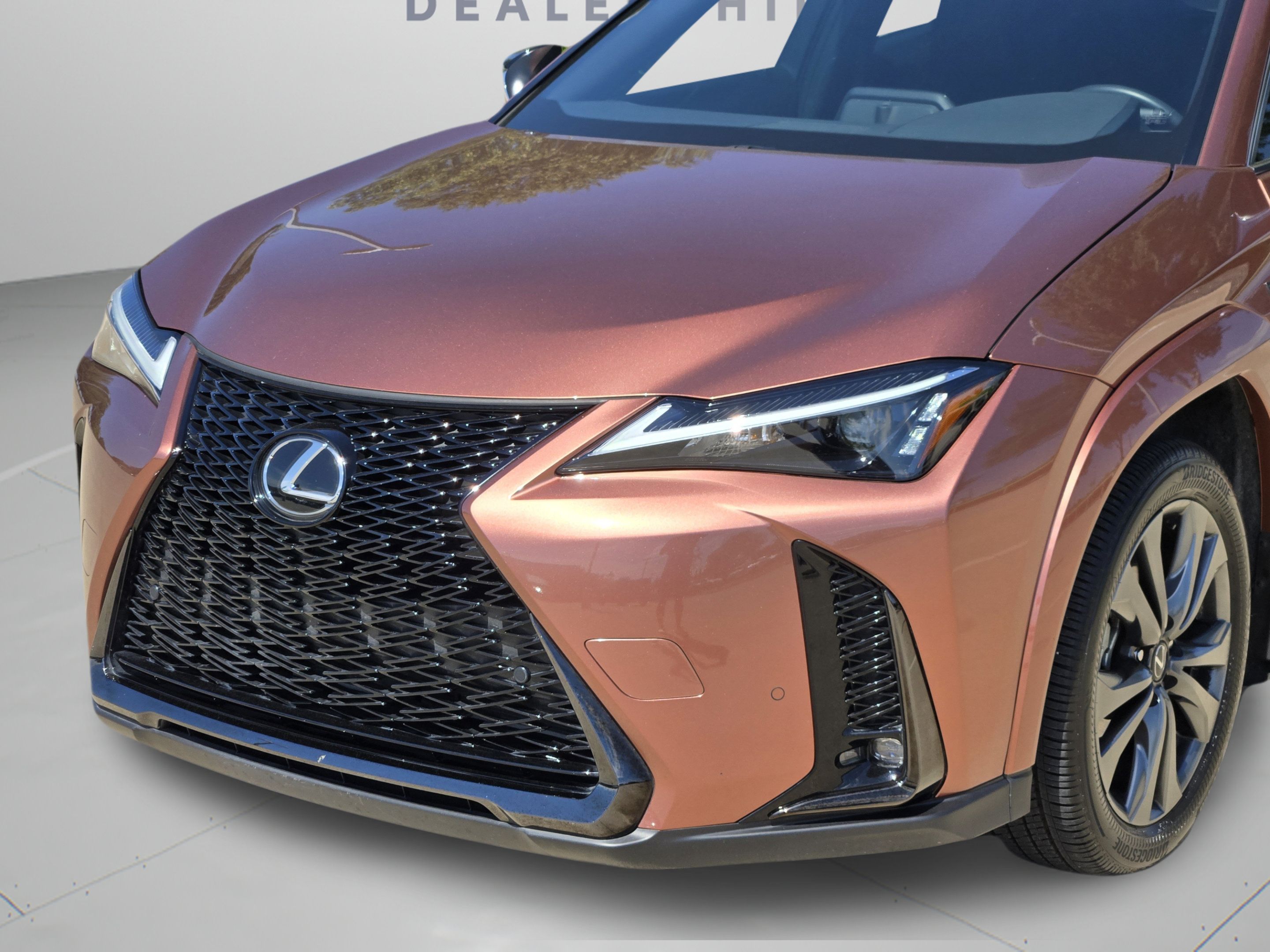 Used 2025 Lexus UX 300h FWD image 37