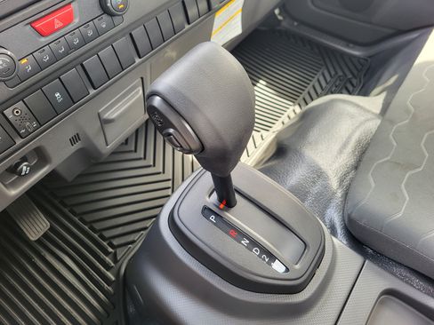 New 2026 Isuzu NPR RWD image 18