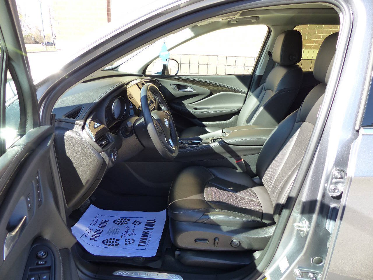 Used 2020 Buick Envision Essence AWD/4WD image 22