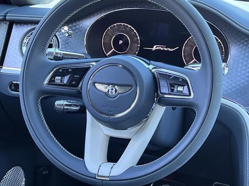 Certified 2025 Bentley Flying Spur Plug-In Hybrid w/ First Edition Specification AWD/4WD image 27