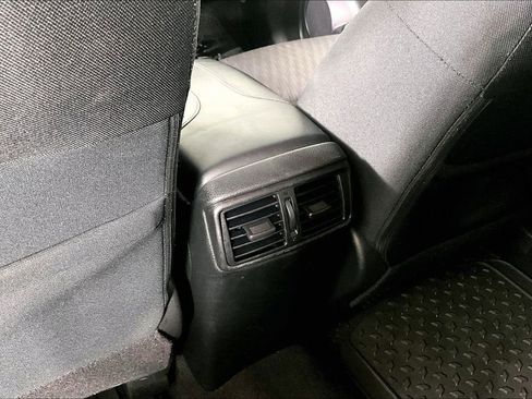 Used 2017 Nissan Rogue S w/ Appearance Package image 34