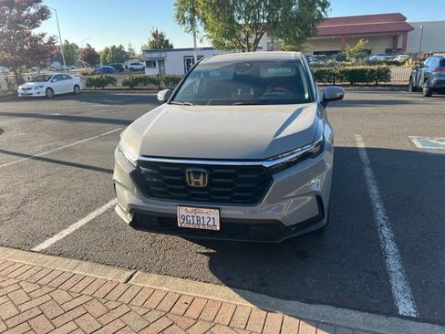 Used 2023 Honda CR-V LX image 34