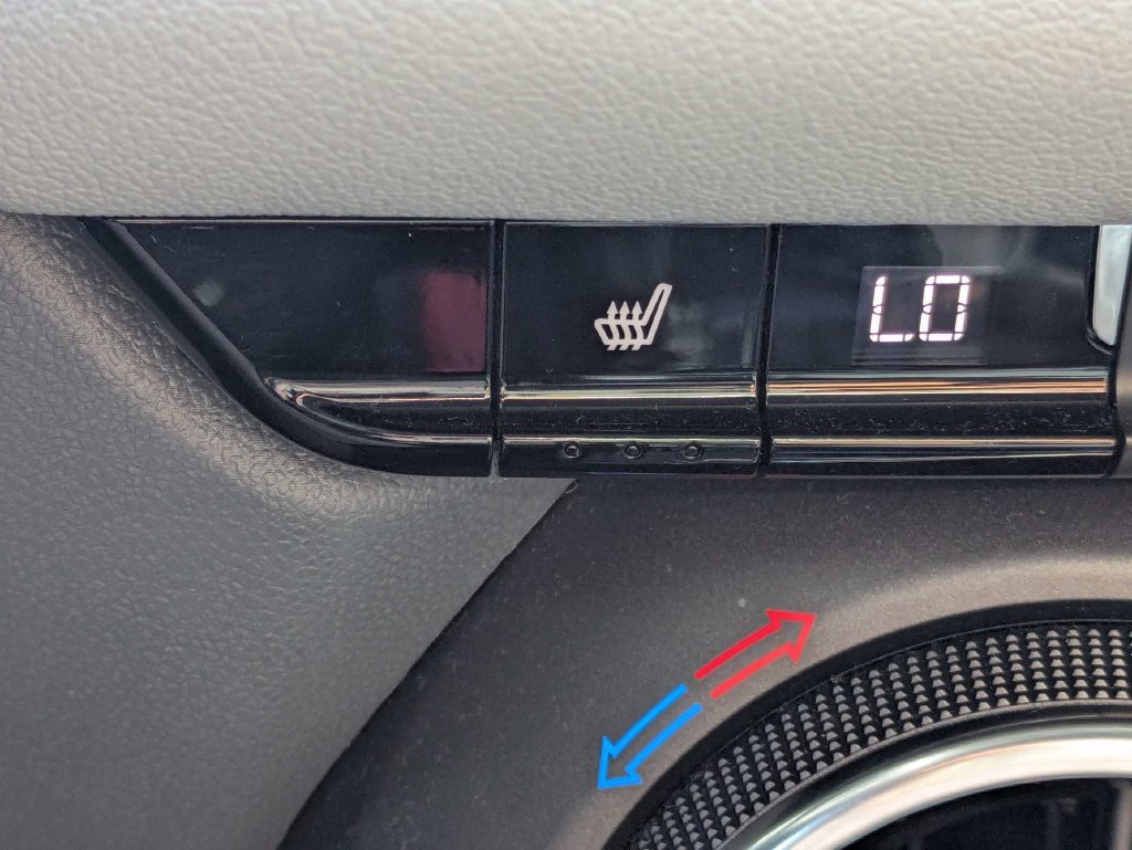 Used 2020 Chevrolet Blazer LT AWD/4WD image 29