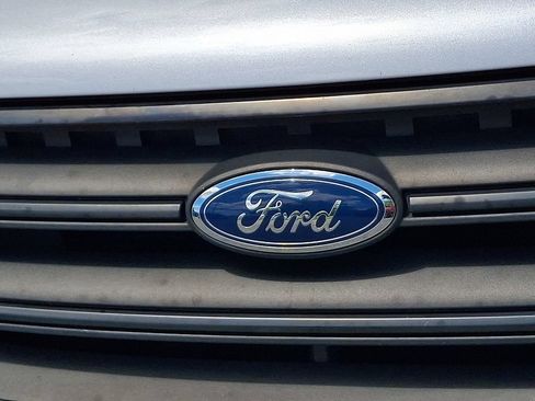 Used 2017 Ford Escape S FWD image 30