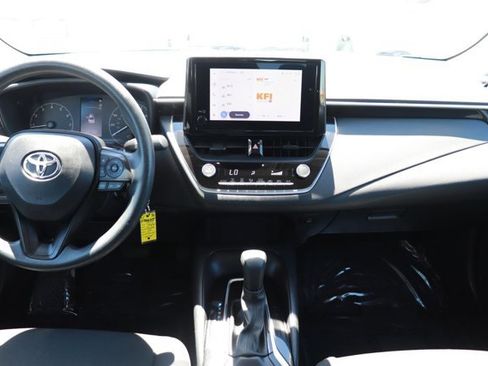Used 2023 Toyota Corolla LE FWD image 15