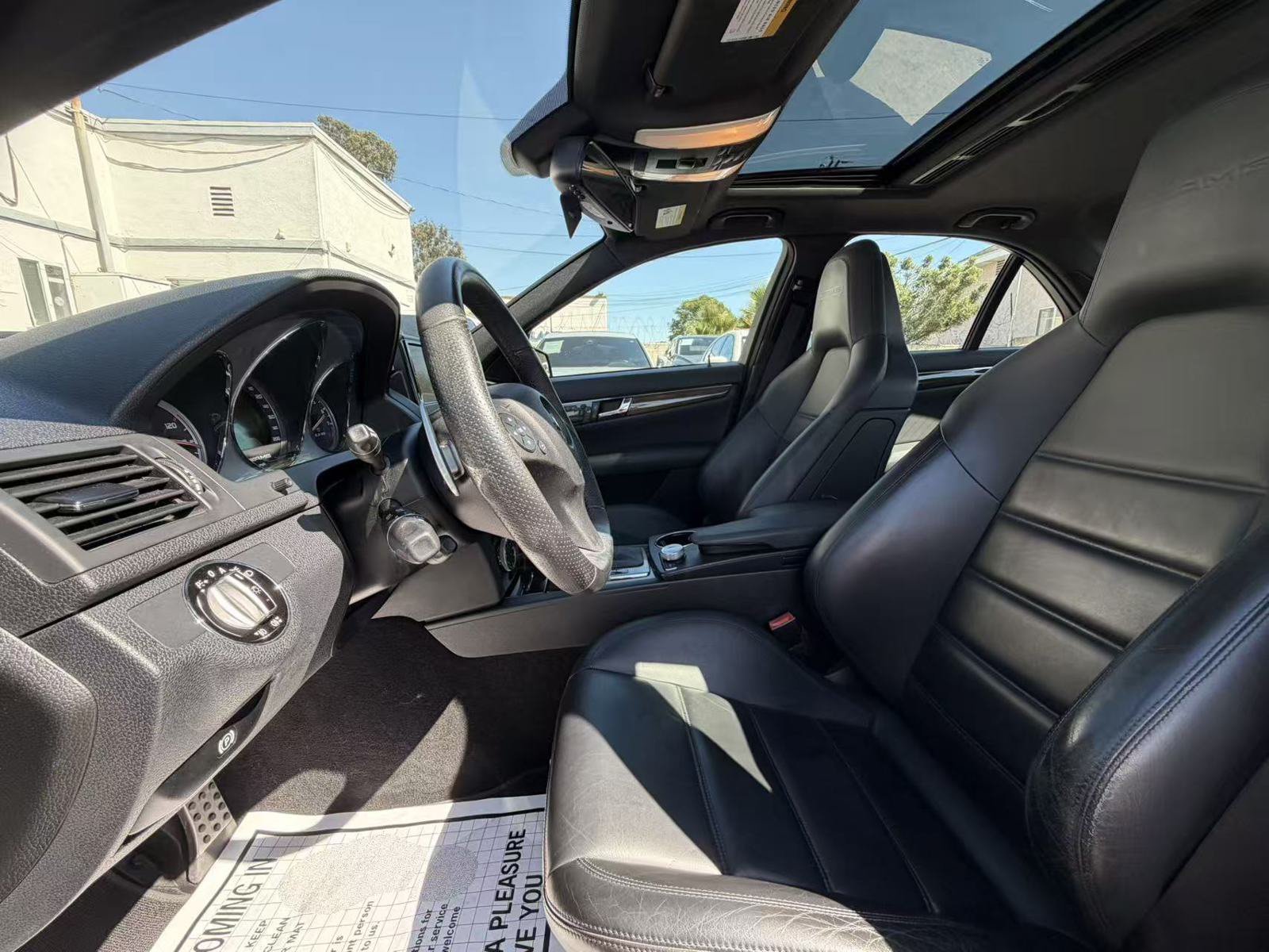 Used 2010 Mercedes-Benz C 63 AMG Sedan image 7