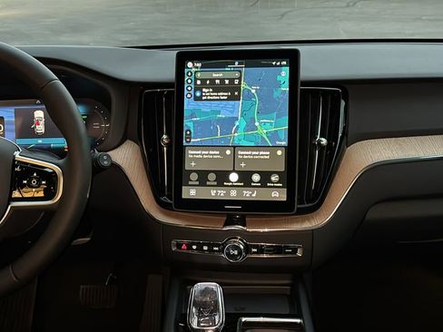 New 2026 Volvo XC60 T8 Plus w/ Climate Package image 6