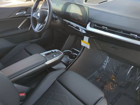 Used 2026 BMW X2 xDrive28i w/ Technology Package AWD/4WD image 12