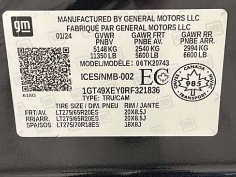 Used 2024 GMC Sierra 2500 Denali Ultimate AWD/4WD image 28