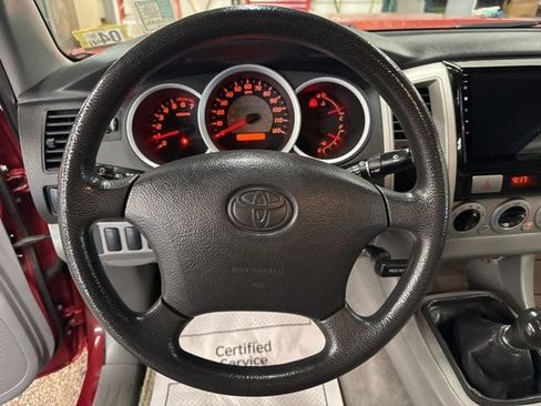 Used 2008 Toyota Tacoma PreRunner RWD image 12