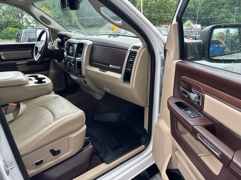 Used 2018 RAM 2500 Laramie AWD/4WD image 10
