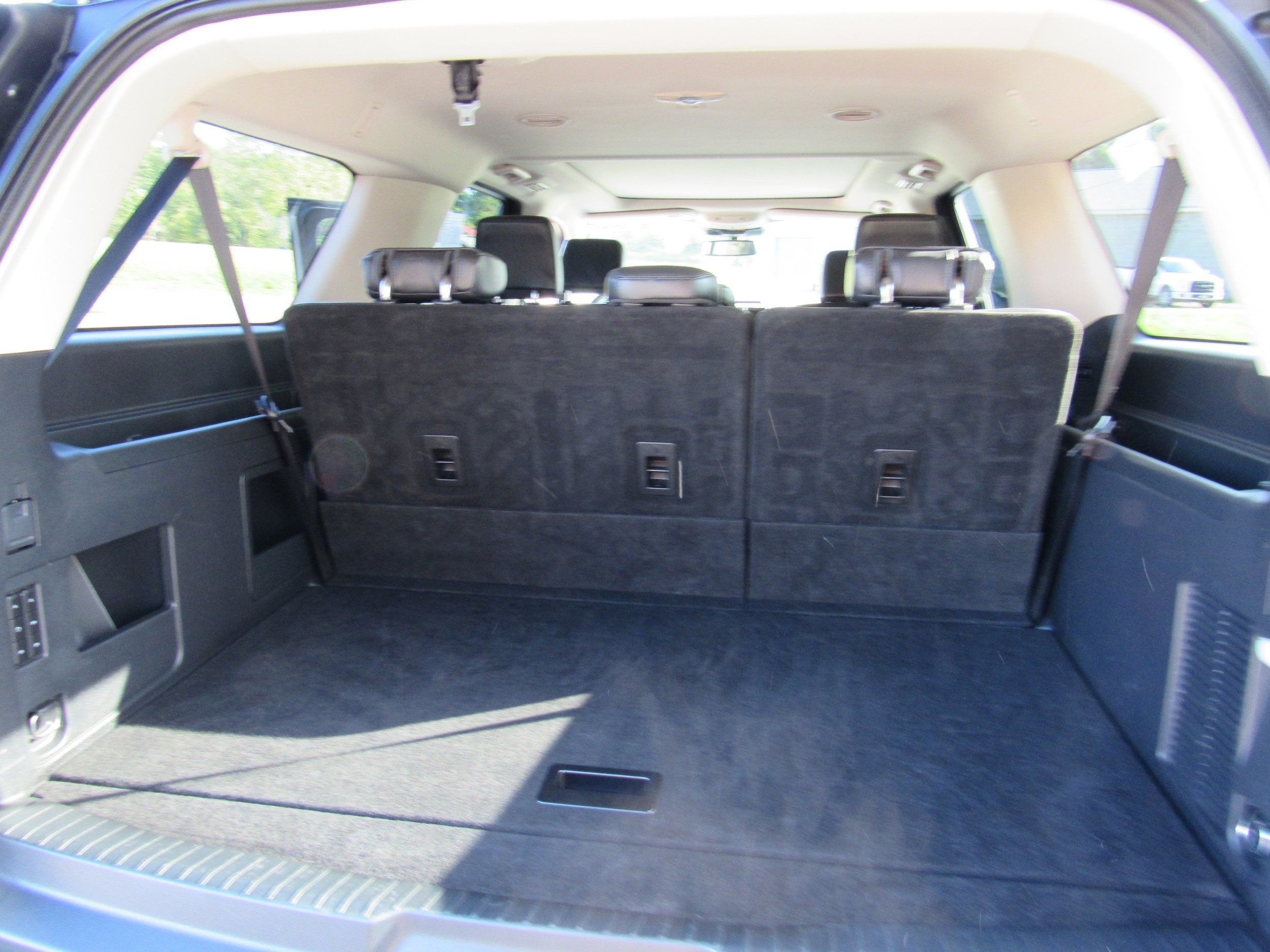 Used 2022 Ford Expedition Max XLT AWD/4WD image 34