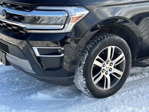 Used 2024 Ford Expedition Max Limited image 9