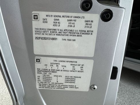 Used 2000 Pontiac Firebird Formula RWD image 41
