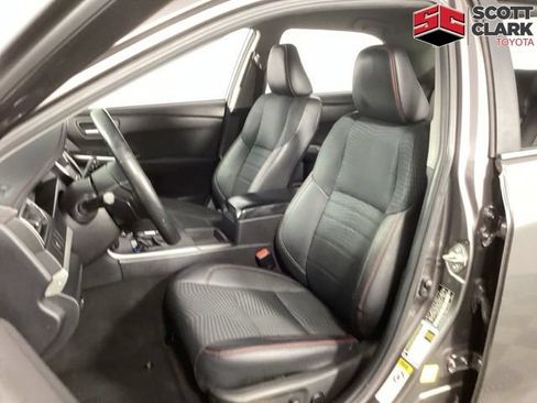 Used 2015 Toyota Camry SE FWD image 13
