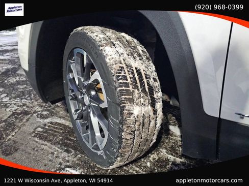 Used 2022 GMC Terrain SLT w/ Infotainment Package II image 41