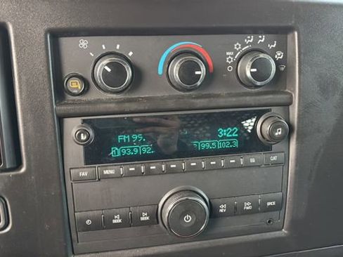 Used 2024 Chevrolet Express 2500 Work Van w/ Driver Convenience Package image 25