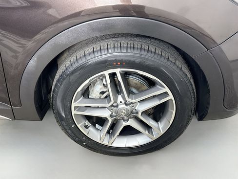 Used 2019 Hyundai Santa Fe XL image 32