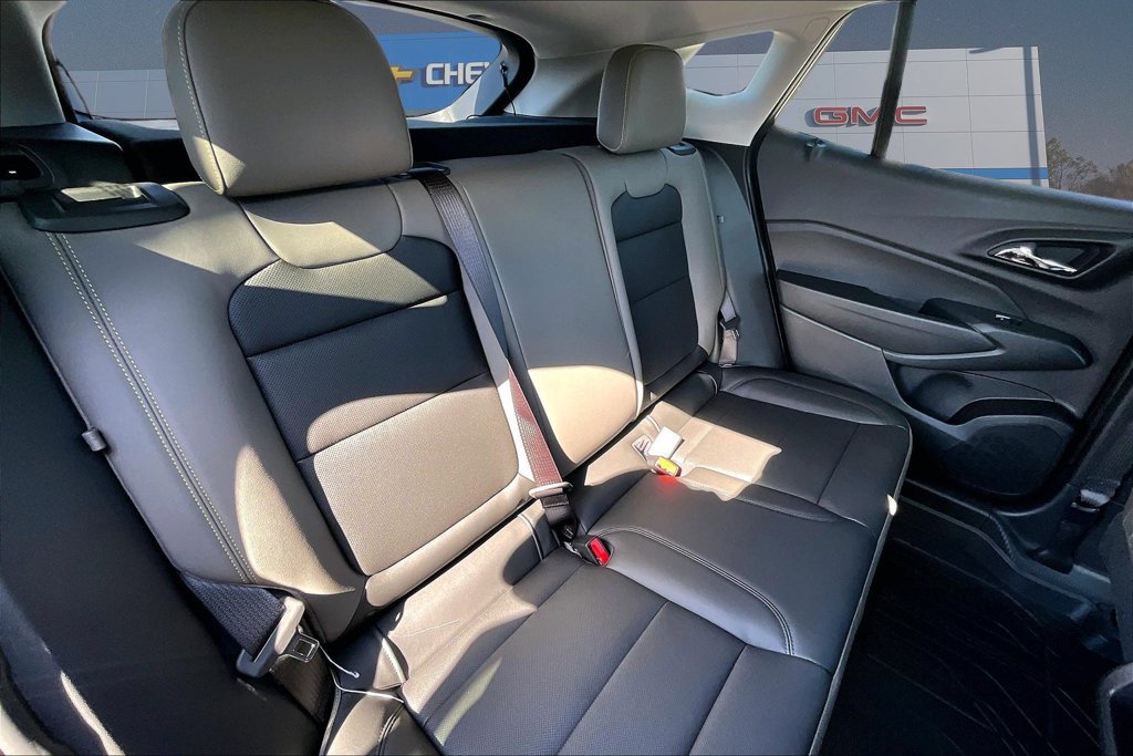 New 2026 Chevrolet Trax ACTIV w/ Driver Confidence Package FWD image 10