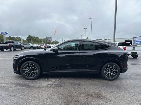 New 2025 Ford Mustang Mach-E Premium image 6