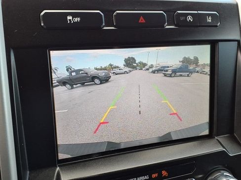 Used 2020 Ford F150 Lariat RWD image 32