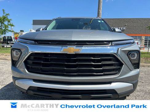 Used 2024 Chevrolet TrailBlazer LT FWD image 8