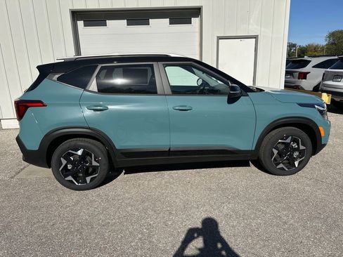 New 2026 Kia Seltos S image 2