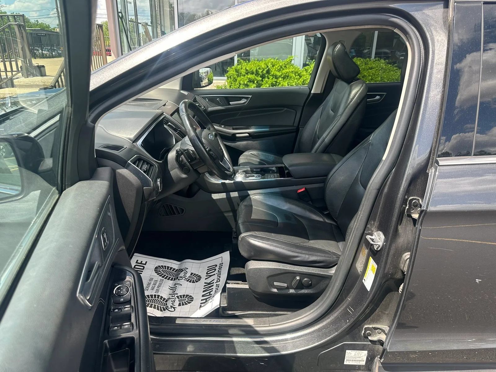 Used 2020 Ford Edge Titanium w/ Equipment Group 301A AWD/4WD image 7