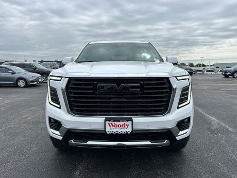 New 2026 GMC Yukon XL Elevation w/ Elevation Premium Package AWD/4WD image 4