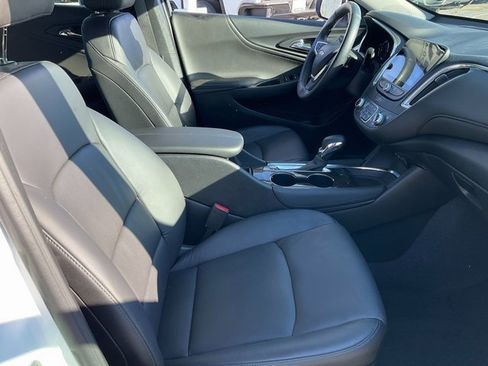 Used 2023 Chevrolet Malibu LT image 18