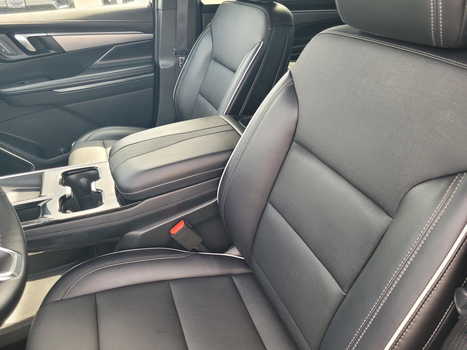 Used 2026 Buick Enclave Preferred FWD image 9