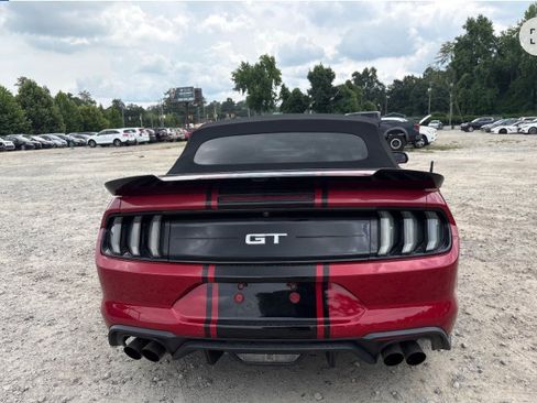 Used 2021 Ford Mustang GT Premium w/ Equipment Group 401A RWD image 4
