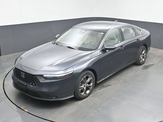 Used 2023 Honda Accord EX image 15