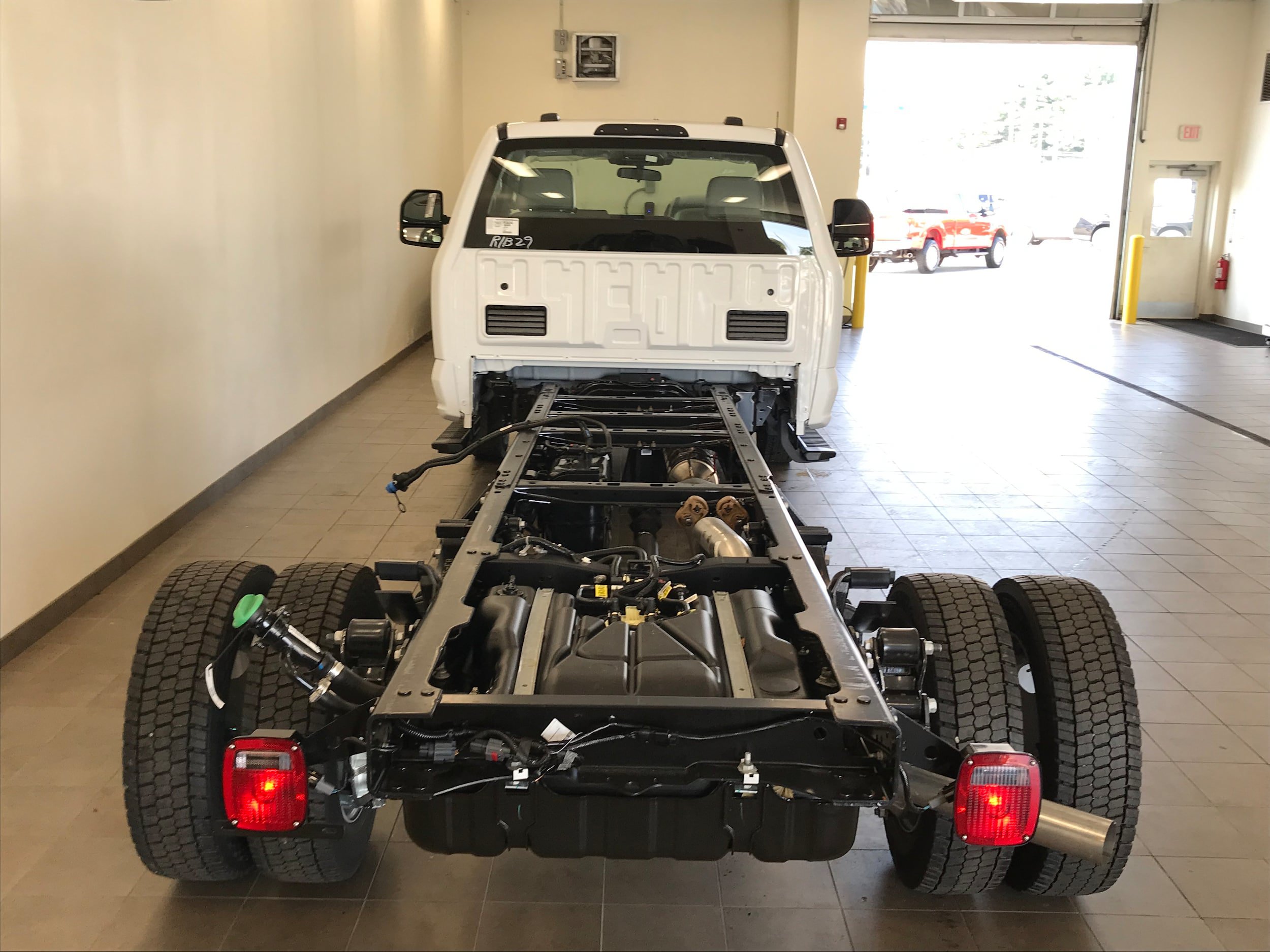 New 2026 Ford F550 4x4 Regular Cab Super Duty image 6