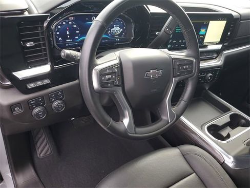 Certified 2024 Chevrolet Silverado 2500 LTZ w/ LTZ Plus Package image 17