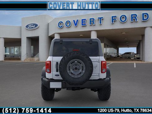 New 2025 Ford Bronco w/ Sasquatch Package image 5