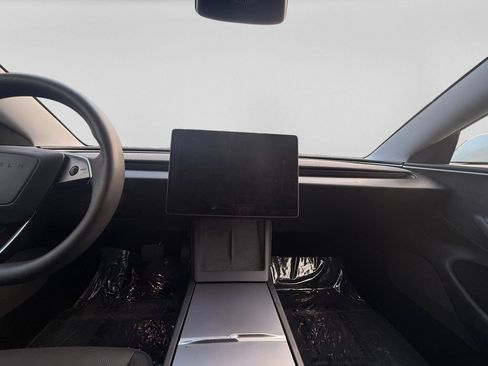 Used 2025 Tesla Model 3 Long Range AWD/4WD image 11