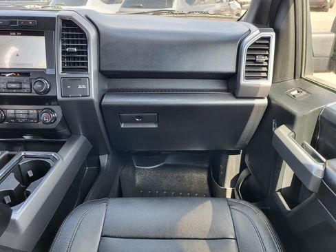 Used 2019 Ford F150 XLT w/ Equipment Group 302A Luxury AWD/4WD image 26