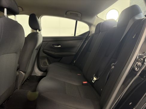 Used 2022 Nissan Sentra S w/ Lighting Package FWD image 7