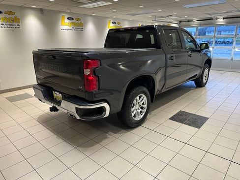 Used 2024 Chevrolet Silverado 1500 LT w/ Z71 Off-Road Package AWD/4WD image 20
